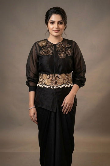Noir Botanica Embroidered Set